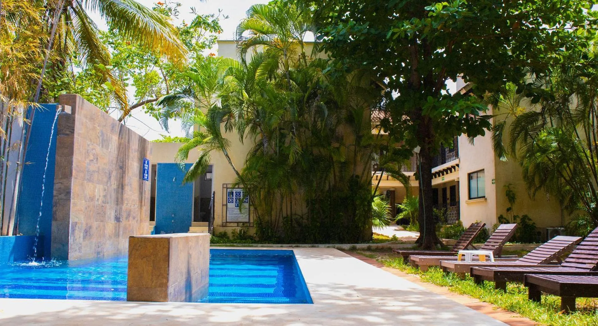 Nina Hotel Playa del Carmen
